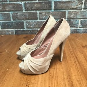 Aldo Peep Toe Suede Heel Women’s 8